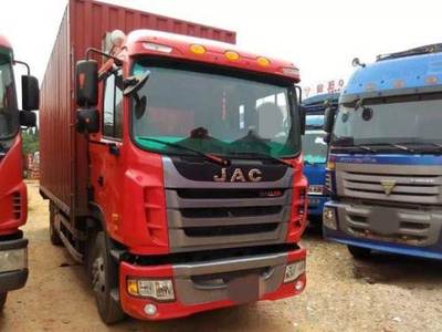 深圳江淮單橋貨車玉柴發(fā)動(dòng)機(jī)低價(jià)熱銷中